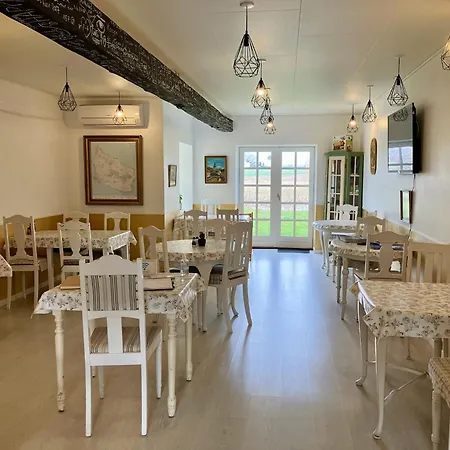 Bed & Breakfast Myregaard And Snogebæk