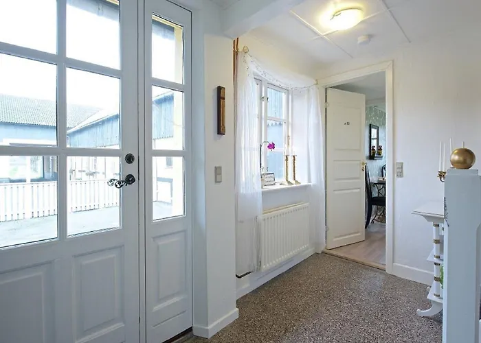 Myregaard And Bed & Breakfast Snogebæk