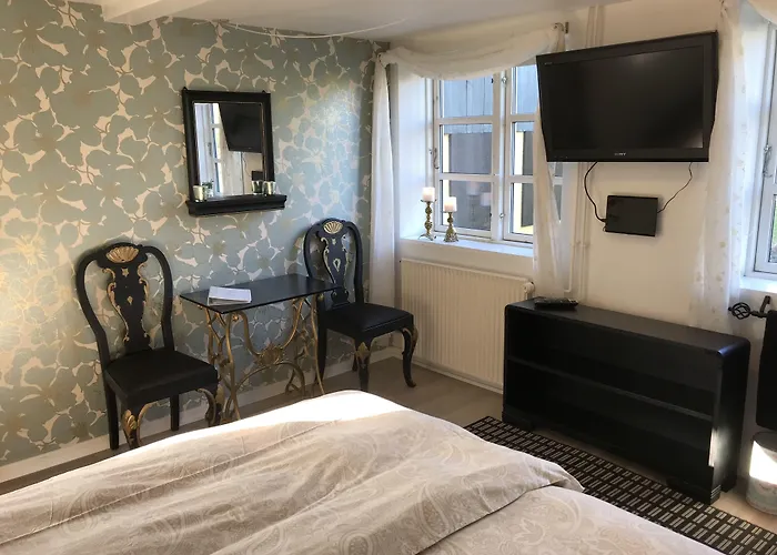 Bed & Breakfast Myregaard And 3*