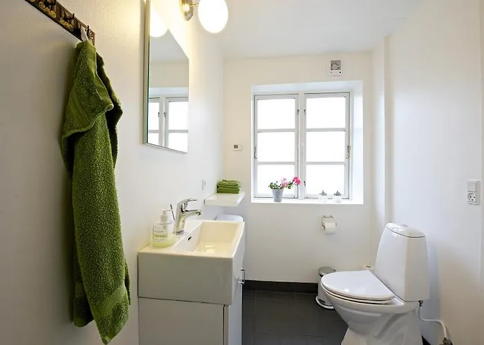 Myregaard And Bed & Breakfast Snogebæk