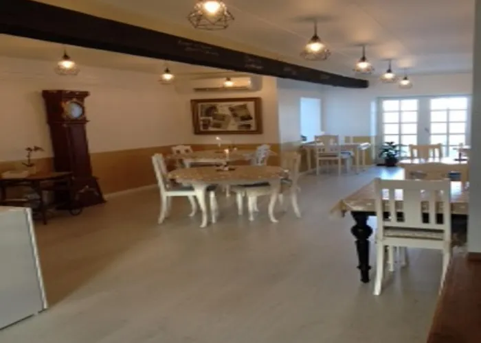 Myregaard And Bed & Breakfast Snogebæk